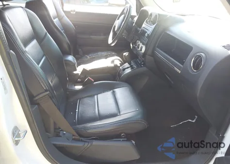 2014 Jeep Patriot High Altitude z USA, uszkodzony, nr VIN 1C4NJPFA9ED682033